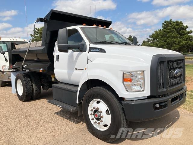Ford F-750 自卸式货车