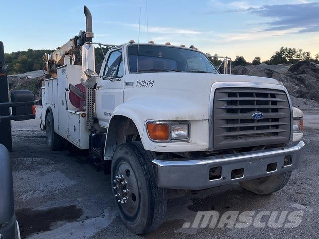 Ford F-800 市政车