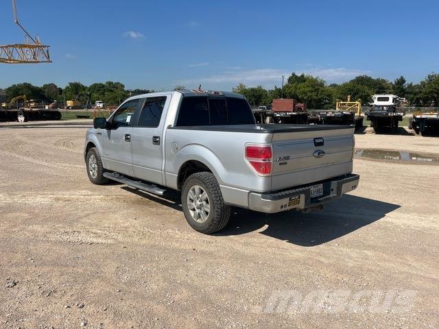 Ford F150 皮卡车