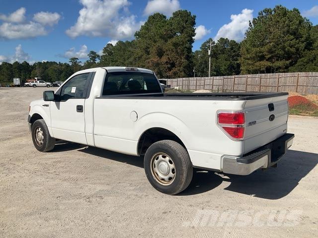 Ford F150 皮卡车