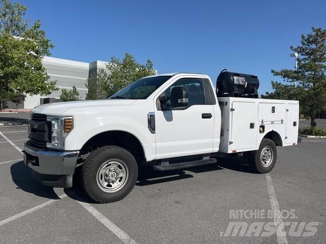 Ford F250 XL 市政车