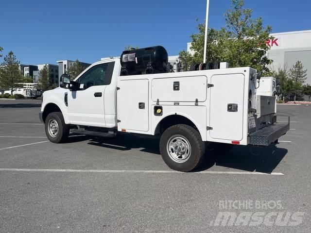 Ford F250 XL 市政车