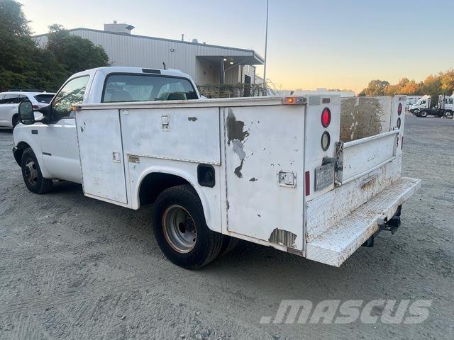 Ford F350 皮卡车
