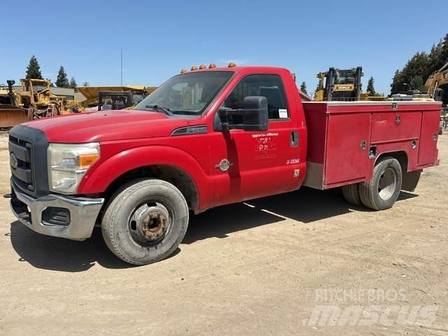 Ford F350XL 皮卡车