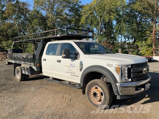 Ford F450 平板栏板货车