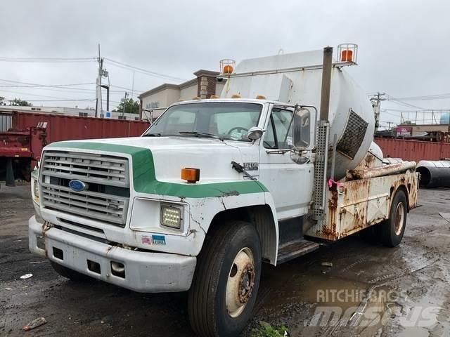 Ford F700 建筑机械-其他