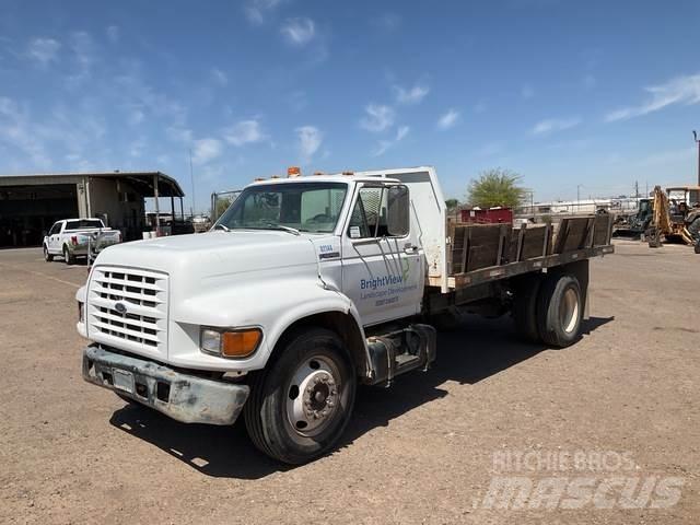 Ford F800 自卸式货车