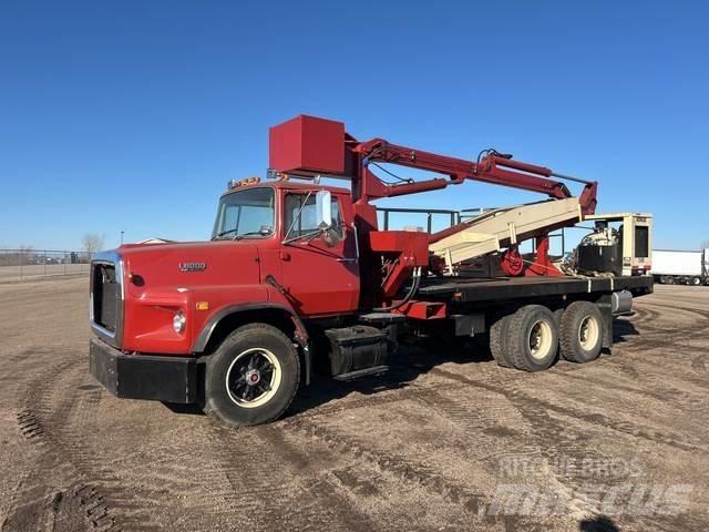 Ford L8000 建筑机械-其他