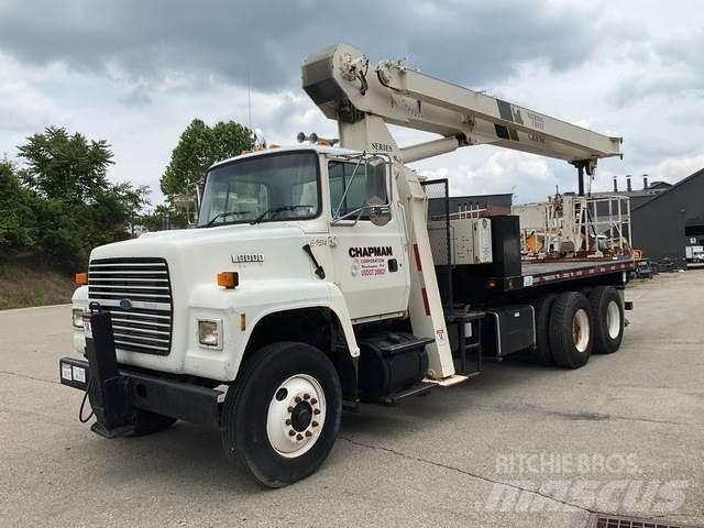 Ford L8000 其他货车