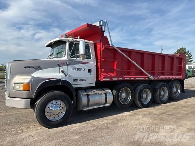 Ford L9000 自卸式货车