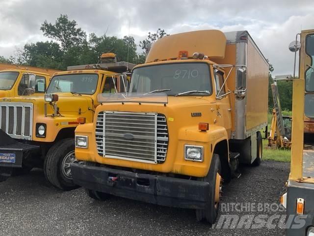 Ford LN8000 厢式货车