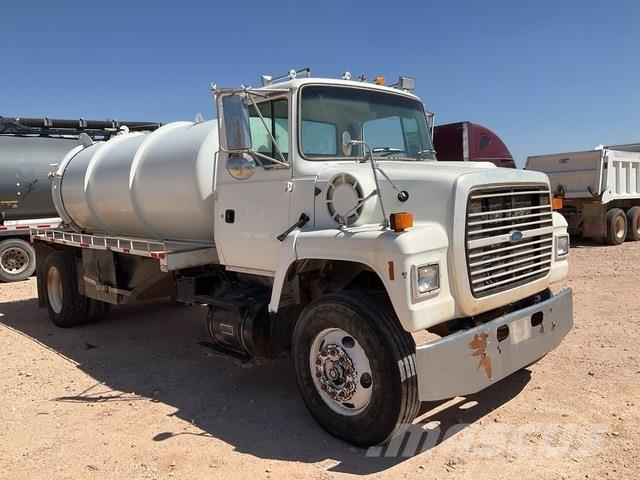 Ford LN8000F 组合/真空油槽车