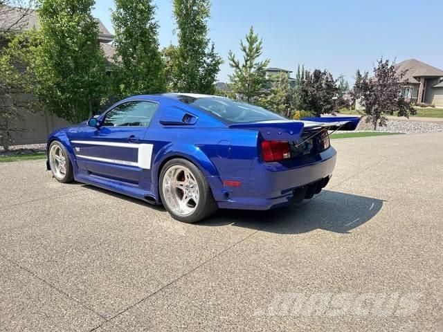 Ford Mustang 汽车