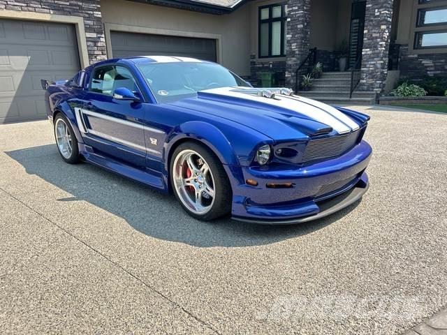 Ford Mustang 汽车