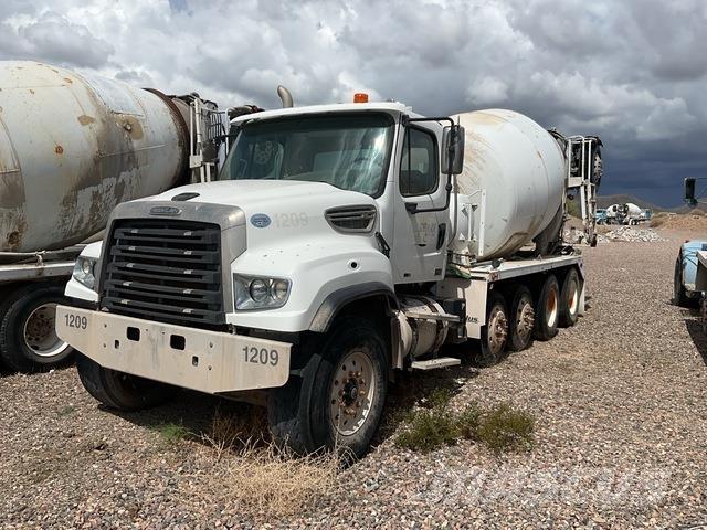 Freightliner  其他货车