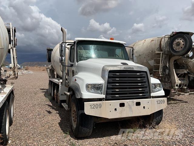 Freightliner  其他货车