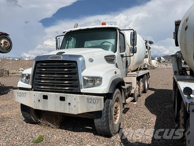 Freightliner  其他货车