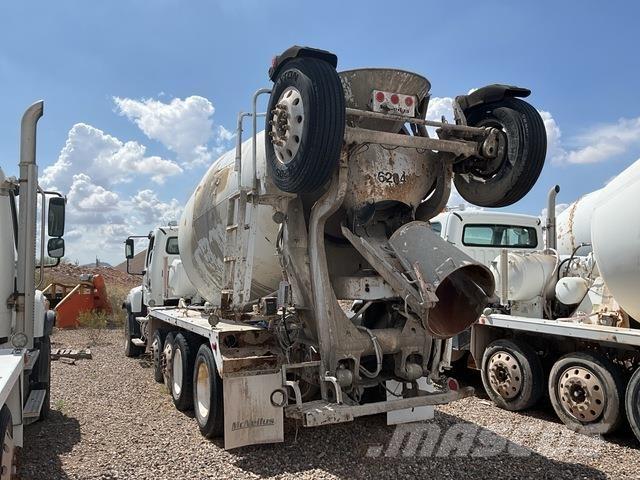 Freightliner  其他货车