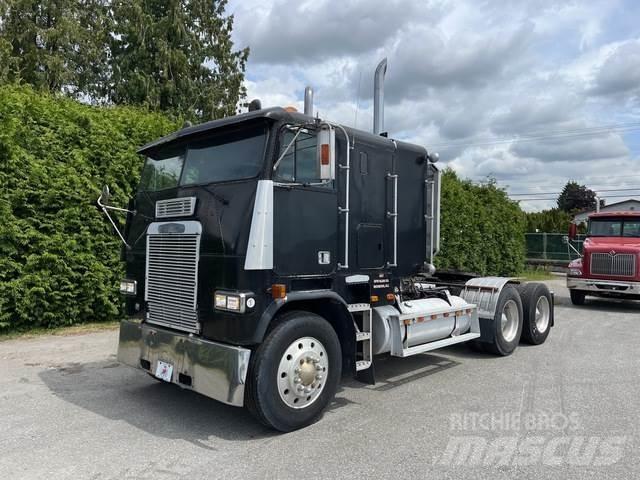 Freightliner  牵引车