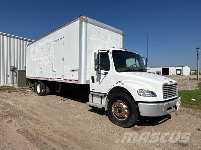 Freightliner  厢式货车