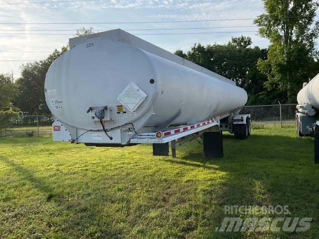 Fruehauf  罐式拖车