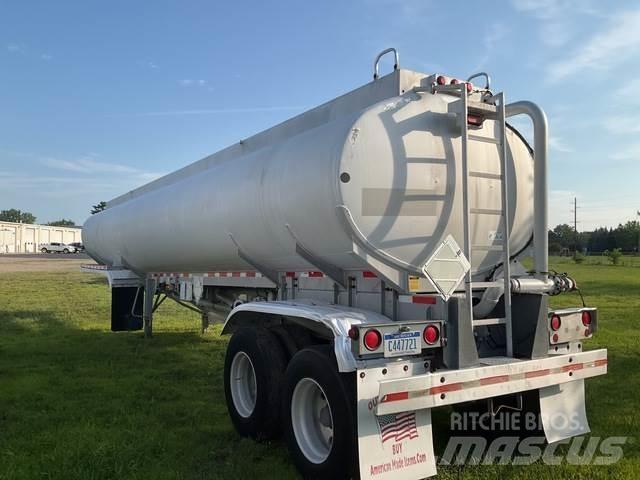 Fruehauf  罐式拖车