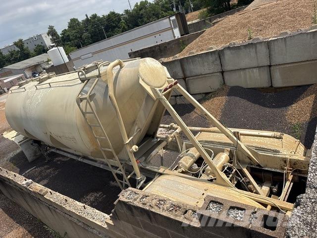 Fruehauf  其他拖车