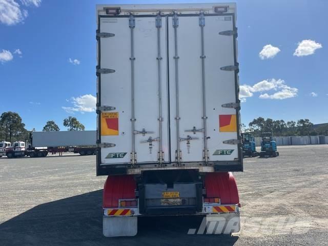  FTE 保温半挂车