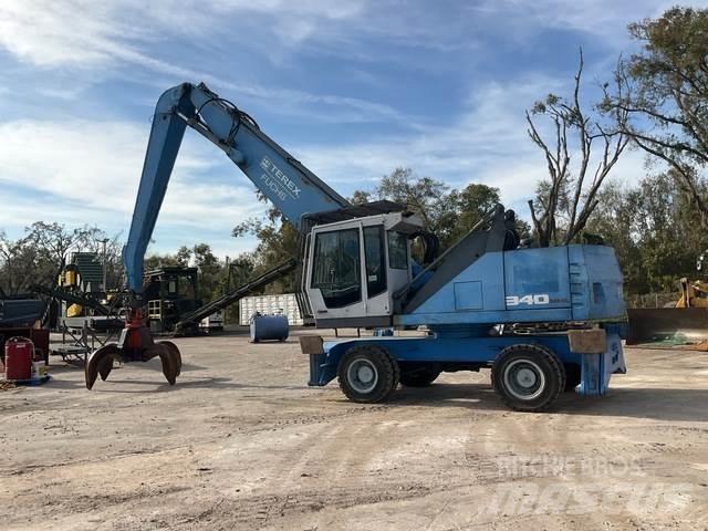Fuchs MHL340 工业挖掘机
