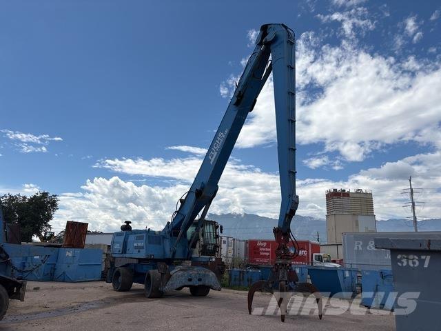 Fuchs MHL360 工业挖掘机