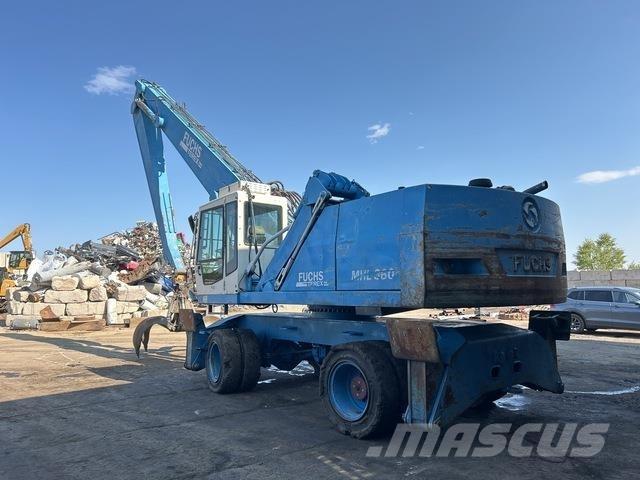 Fuchs MHL360 工业挖掘机