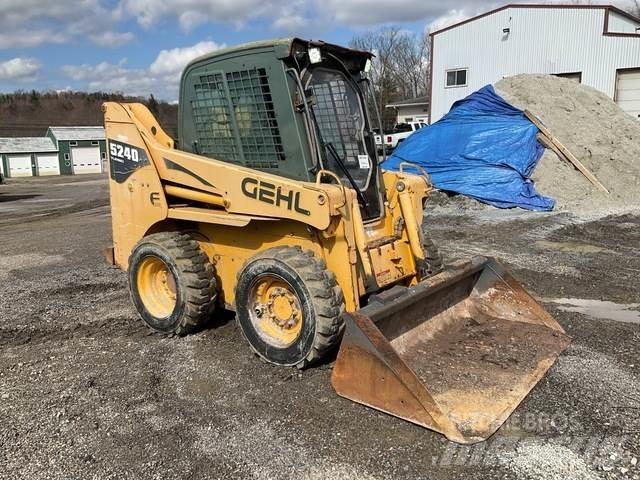 Gehl 5240E 滑移装载机