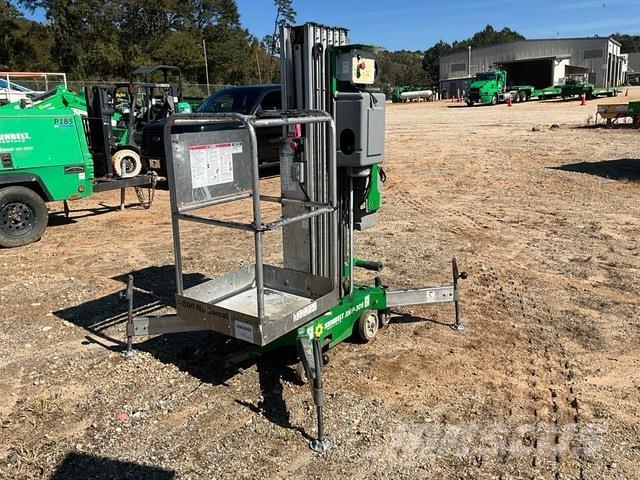 Genie AWP-30S 客货电梯