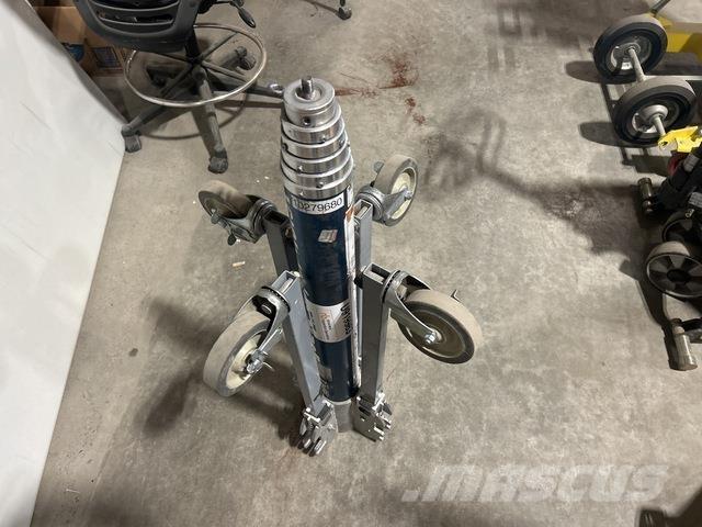 Genie GH-3.8 吊车起重机、绞车吊货机和物料升降机