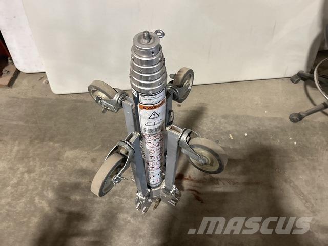 Genie GH-3.8 吊车起重机、绞车吊货机和物料升降机