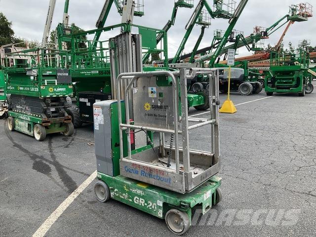 Genie GR-20 客货电梯