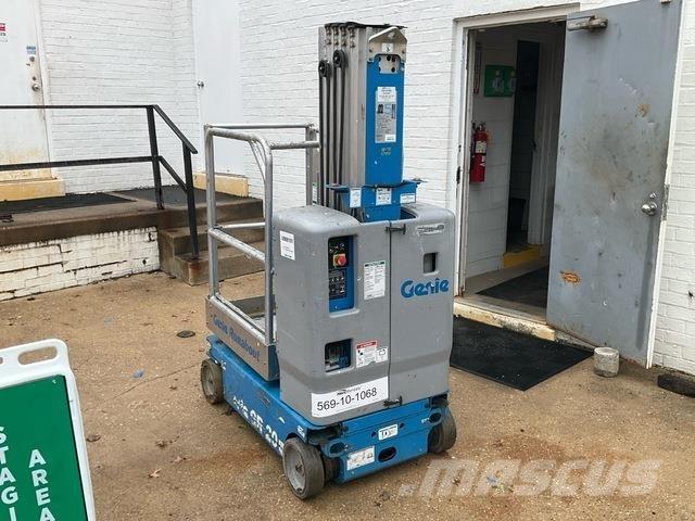 Genie GR-20 客货电梯