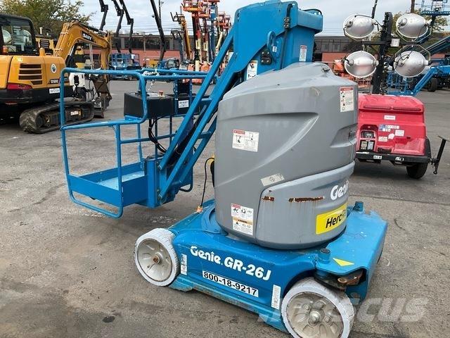 Genie GR-26J 客货电梯