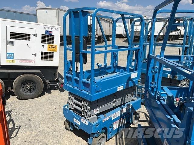 Genie GS-1330M 剪叉式升降机