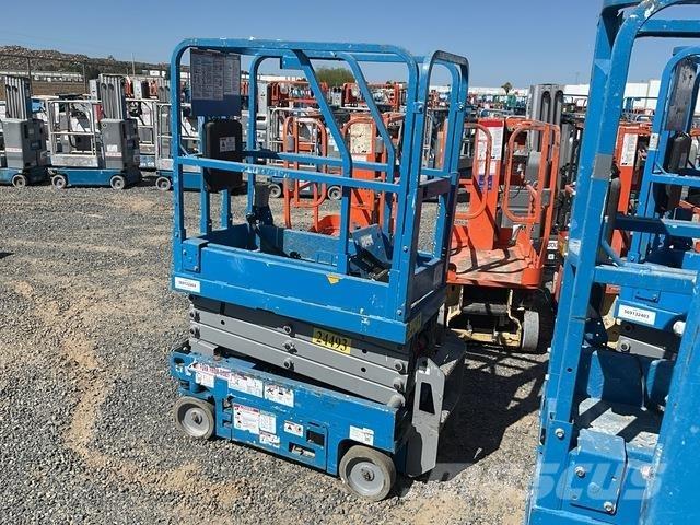 Genie GS-1330M 剪叉式升降机