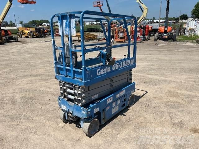Genie GS-1930 剪叉式升降机