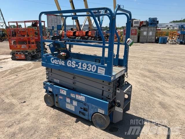 Genie GS-1930 剪叉式升降机