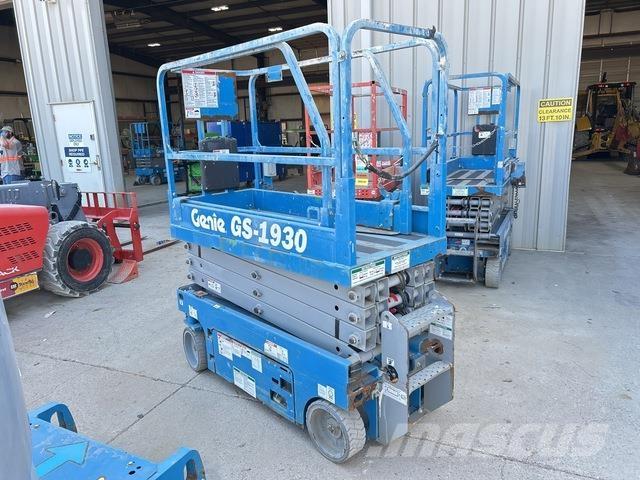 Genie GS-1930 剪叉式升降机