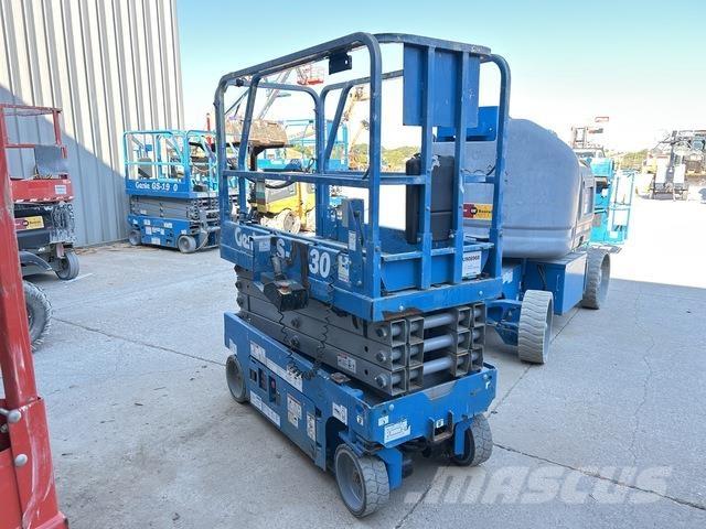 Genie GS-1930 剪叉式升降机