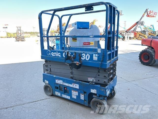 Genie GS-1930 剪叉式升降机
