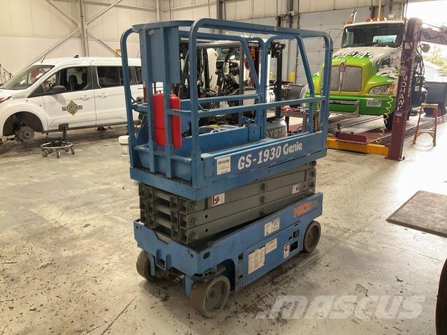 Genie GS-1930 剪叉式升降机