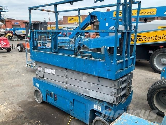 Genie GS-2632 剪叉式升降机