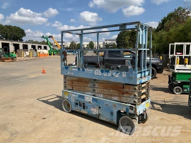 Genie GS-2632 剪叉式升降机