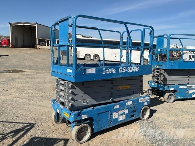 Genie GS-3246 剪叉式升降机