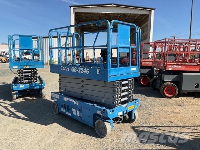 Genie GS-3246 剪叉式升降机